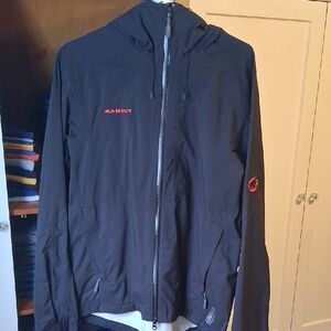 Mammut Dry Tech Premium Hooded Jacket